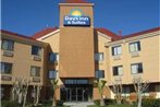 Days Inn & Suites by Wyndham DeSoto