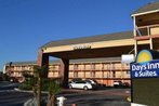 Days Inn & Suites Fountain Valley / Huntington Beach