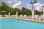 Days Inn & Suites Andalusia