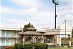 Days Inn by Wyndham Clarksville TN