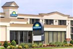 Days Inn by Wyndham Hampton Near Coliseum Convention Center