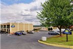 Days Inn & Suites by Wyndham York