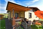 Cozy Holiday Home in Grossbreitenbach near Schwarza Valley