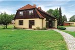 Awesome home in Kuhlen Wendorf with 4 Bedrooms