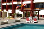 Del Real Hotel & Suites