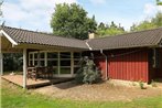 Two-Bedroom Holiday home in Norre Nebel 2