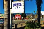 Downtown Motel 7