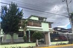 HUGE HOUSE MITAD DEL MUNDO TRANSPORTATION INCLUDED