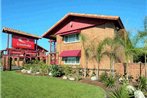 Econo Lodge Inn & Suites Carlsbad
