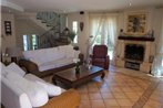 Beautiful Villa in L'Alfas del Pi with Jacuzzi