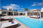 Playa Blanca Villa Sleeps 6 Pool Air Con WiFi