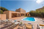 Son Servera Villa Sleeps 8 Pool WiFi