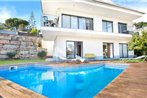 Lloret de Mar Villa Sleeps 8