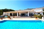 Mijas Villa Sleeps 8 Pool Air Con WiFi T744059