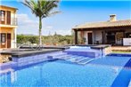 s'Horta Villa Sleeps 8 Pool Air Con WiFi