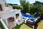 La Cala De Mijas Villa Sleeps 2 with Pool Air Con and WiFi