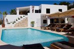 The Perfect Luxury Villa with Sensational Sea Views