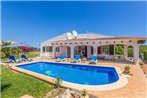 Binibequer Vell Villa Sleeps 6 with Pool Air Con and WiFi