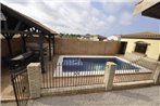 Chalet con piscina privada y barbacoa