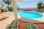 Los Llanos - sea view villa with private pool in Benissa