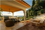 Large Luxury Family Villa 500m To Beach