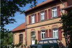 Ferienpension und Oldtimerhotel