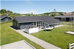 Five-Bedroom Holiday home in Ebeltoft 3