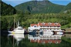 Flam Marina & Apartments