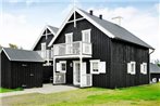 Four-Bedroom Holiday home in Gjern 4