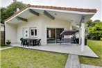 HOUSE 6 personnes Biscarrosse Lac maison contemporaine pour 6 personnes a` 1km du lac.