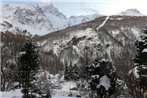 Studio 4/5 people with terrace in La Grave