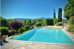 Enticing Holiday Home in Tamnie`s with Swimming Pool