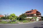 Hotel & Gasthof zum Rodelseer Schwan