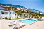 Mousata Villa Sleeps 6 with Pool Air Con and WiFi