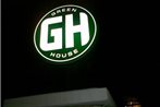 GreenHouse Hotel
