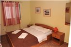 Guest House Floreus Cres