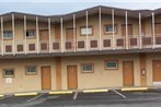 Hallmark Motel