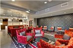 Hampton Inn and Suites Cincinnati - Downtown