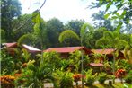 Hotel Heliconias Nature Inn & Hot Springs