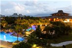 Indura Beach & Golf Resort Curio Collection By Hilton