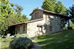 Quaint Cottage in Seggiano near Forest