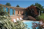 Awesome home in Roussillon with 3 Bedrooms