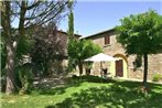 Cozy Farmhouse in Cortona with Pool