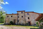 Rustic Cottage in Umbria with open terrace and garden with seating