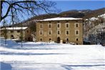 Vintage Cottage in Marche with Large Garden