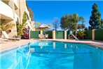 Holiday Inn Express Hotel & Suites Camarillo