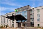 Holiday Inn Express Hotel & Suites Saint - Hyacinthe