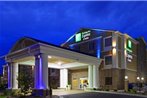 Holiday Inn Express & Suites Cambridge