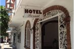 Hotel Bernal