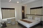 FabHotel Plus Maniram Palace